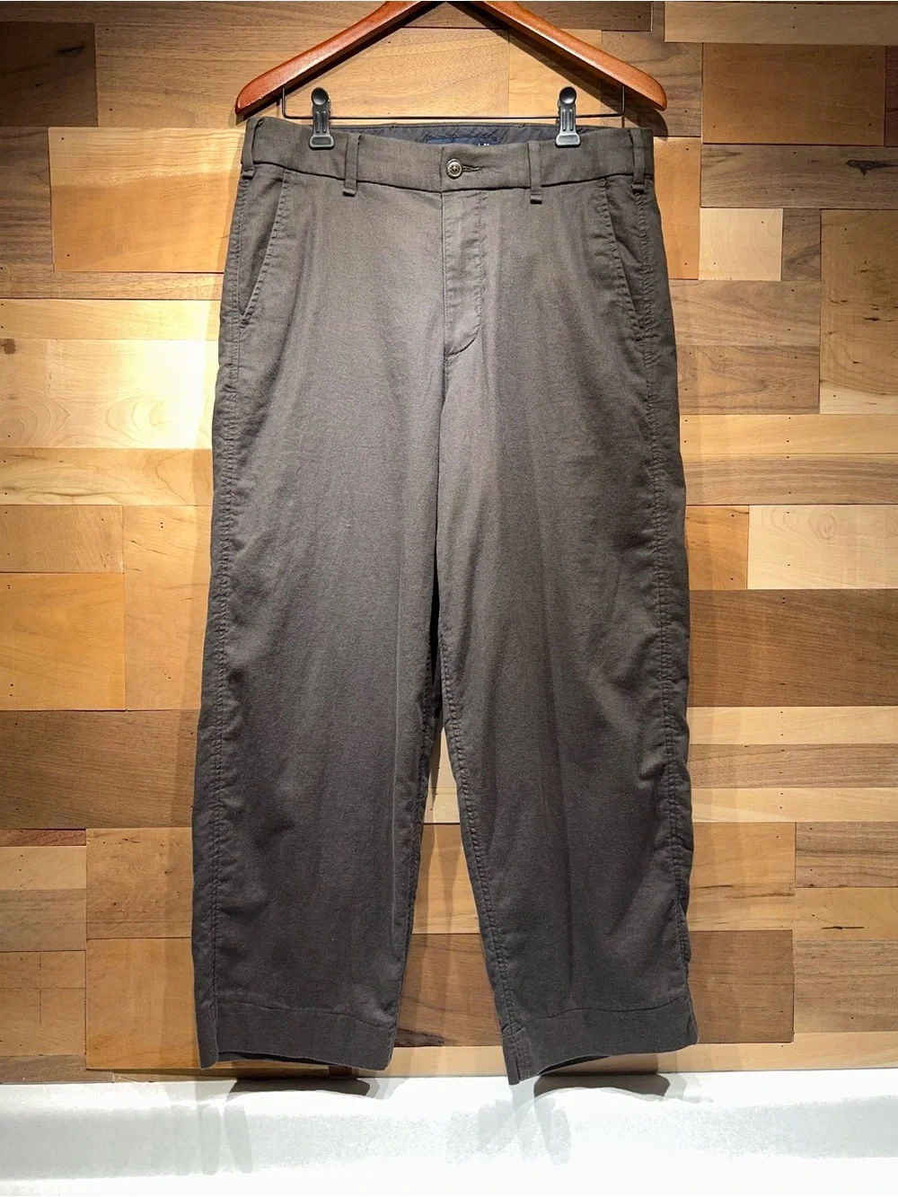 Abercrombie & Fitch Men's Baggy Pants in Brown